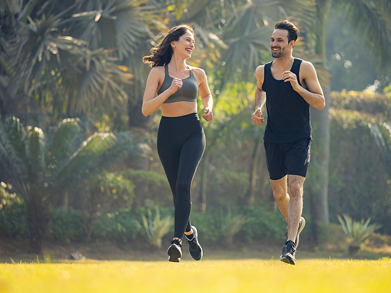 Jogging and leisure pathways at Kalpataru Vian Lokhandwala